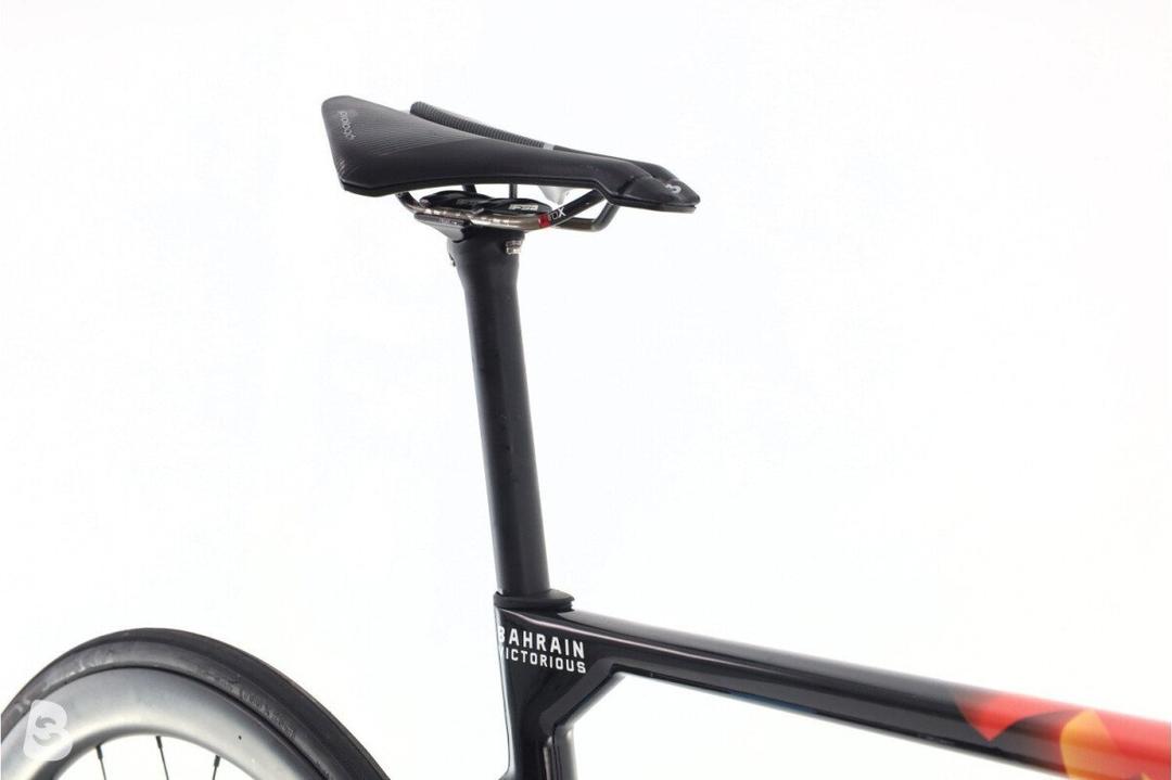 Merida Scultura Team Team Bahrain Victorious Di2 12V 2023