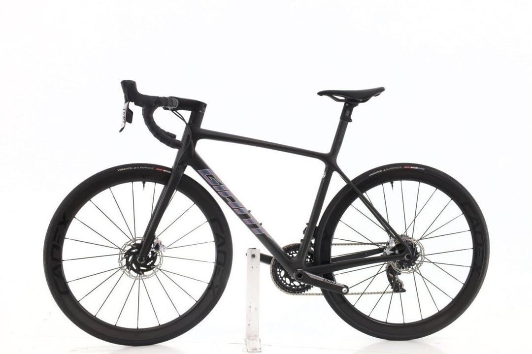 Giant TCR Advanced 0 Carbon AXS 12V 2023