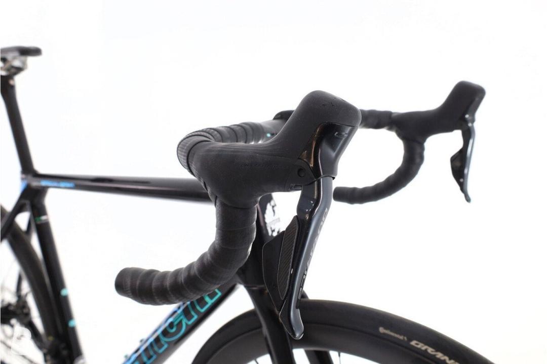 Bianchi Specialissima Di2 12V 2024