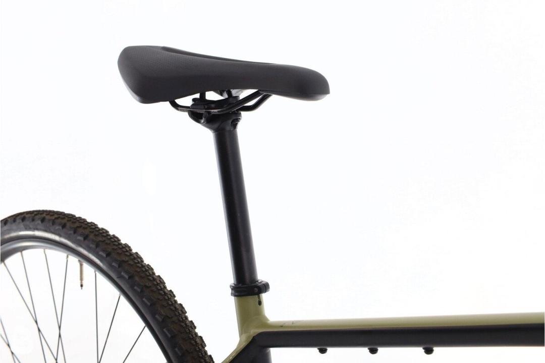 Ghost Asket Essential 2023