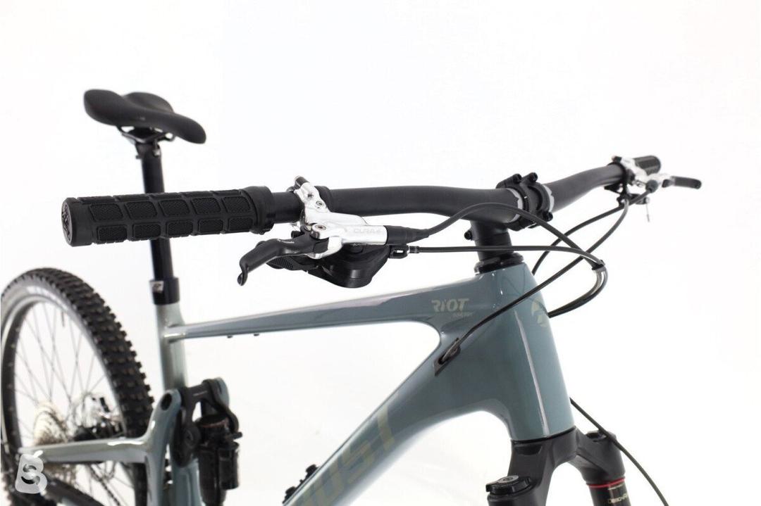 Ghost Riot AM Pro XT 2024