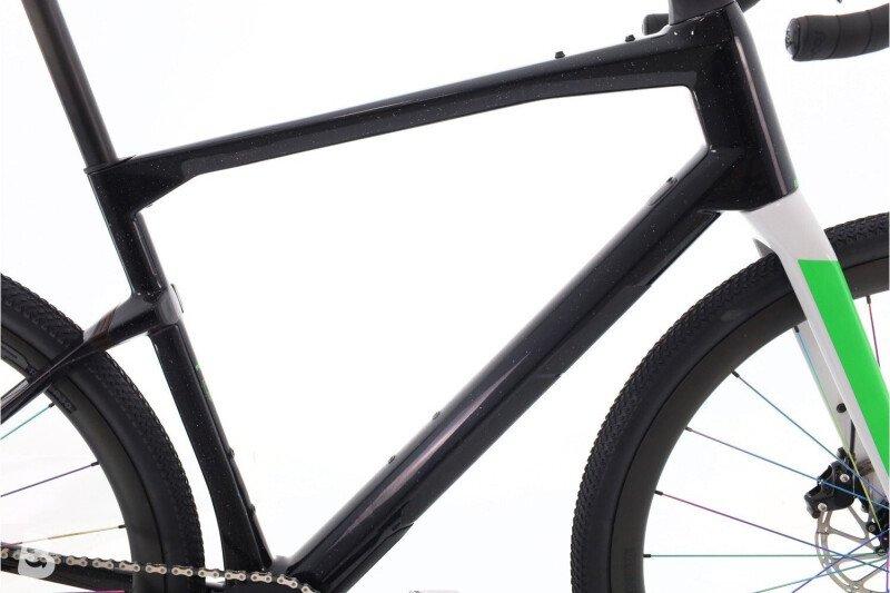 BMC Unrestricted 01 Four AXS 12V 2024