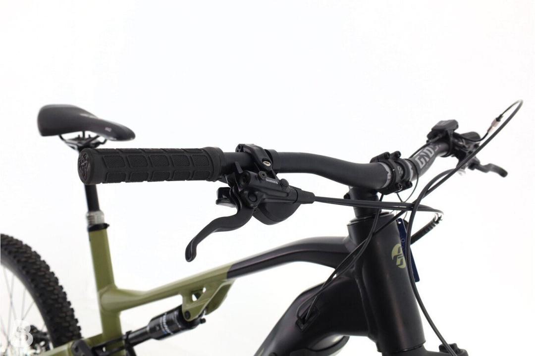 Ghost E-ASX Essential 2024