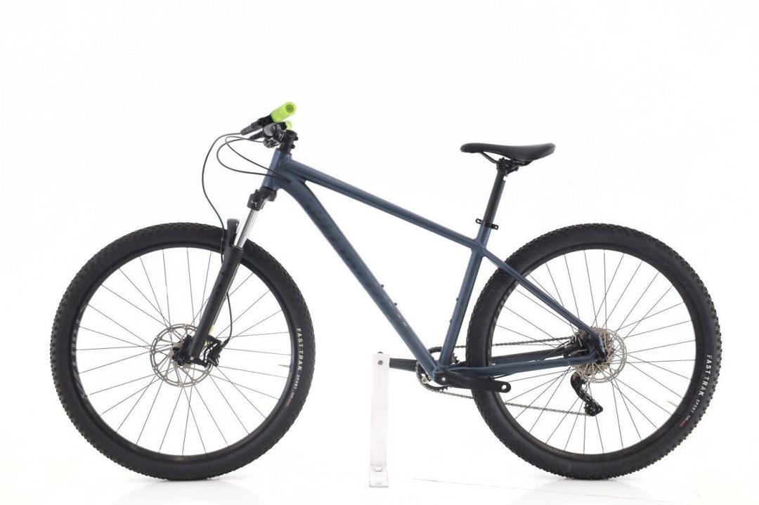 Specialized Rockhopper Comp 2022