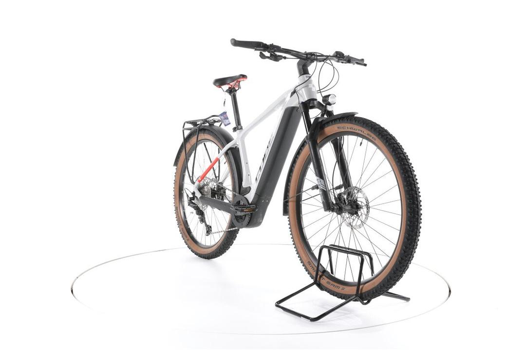 Cube Reaction Hybrid Pro 2022