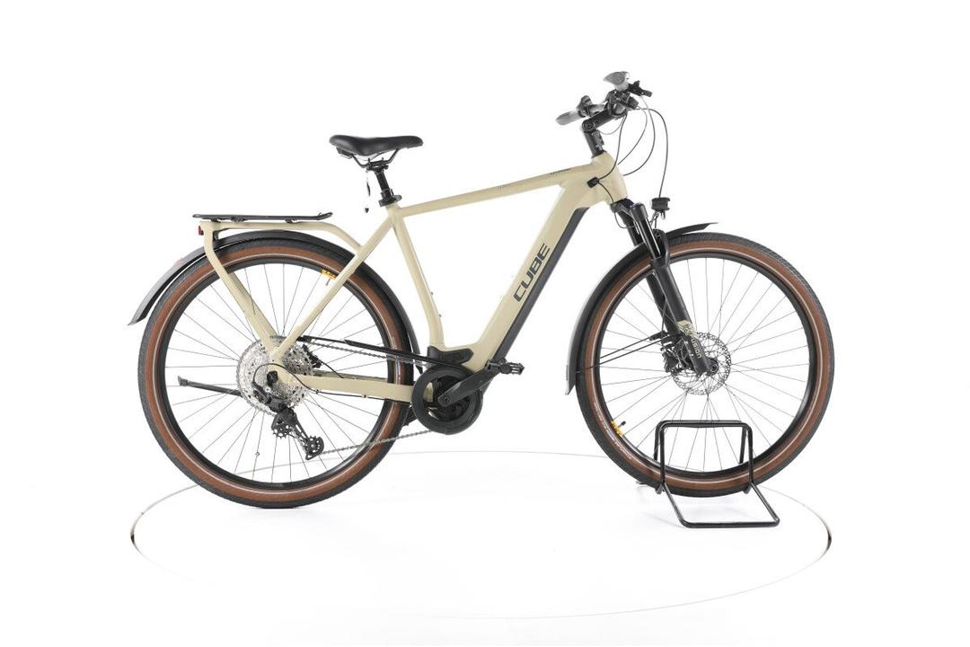 Cube Kathmandu Hybrid Pro 2022