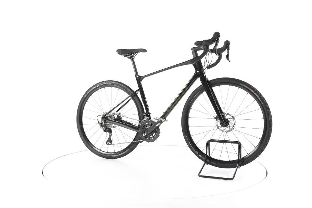 Giant Revolt Advanced 2 V1 2022