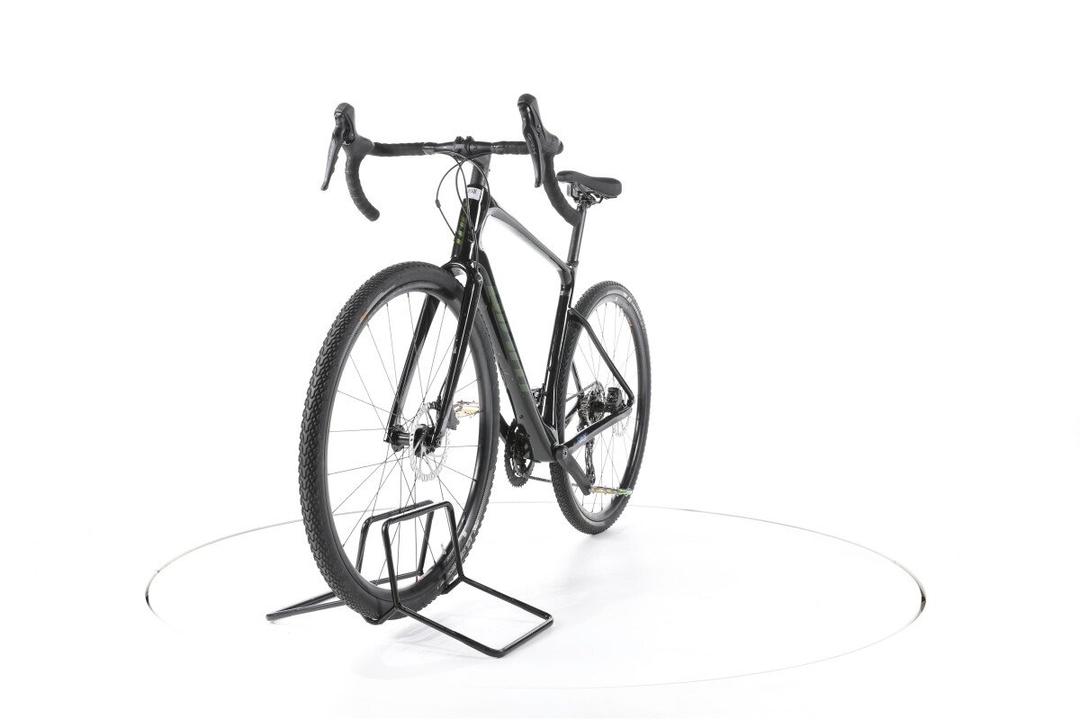 Giant Revolt Advanced 2 V1 2022