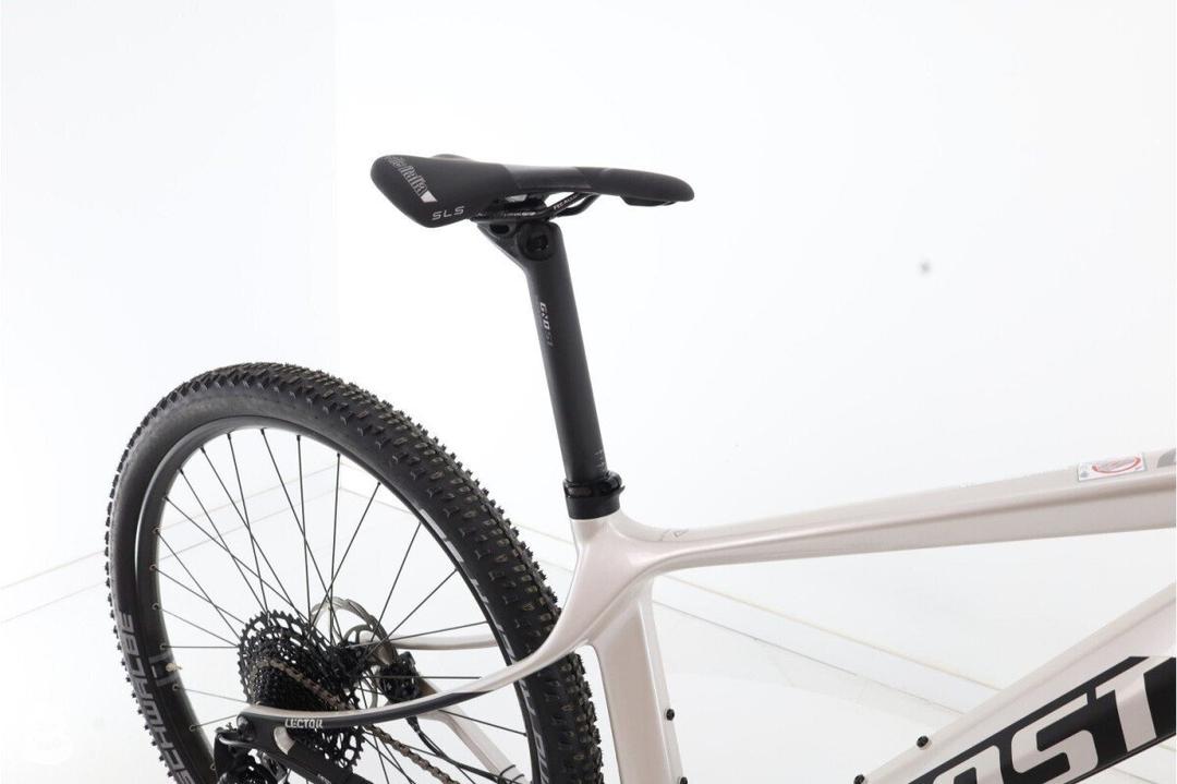 Ghost Lector Carbon 2023