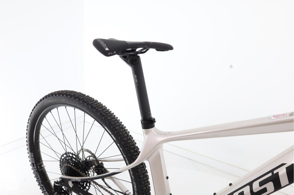 Ghost Lector Carbon 2023