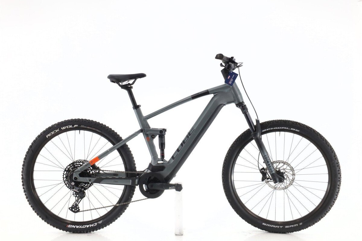 Cube Stereo Hybrid Pro 2023