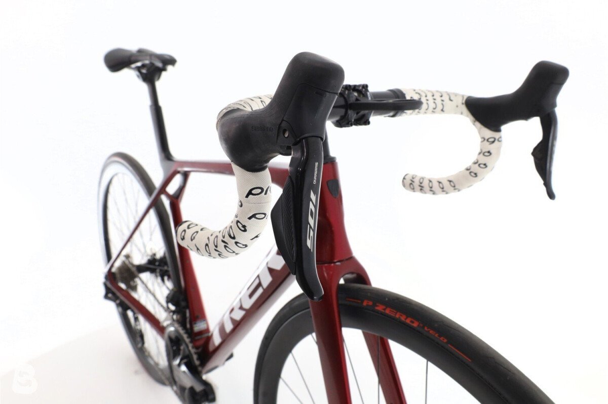 Trek Madone SL6 Gen 8 Carbon Di2 12V 2024