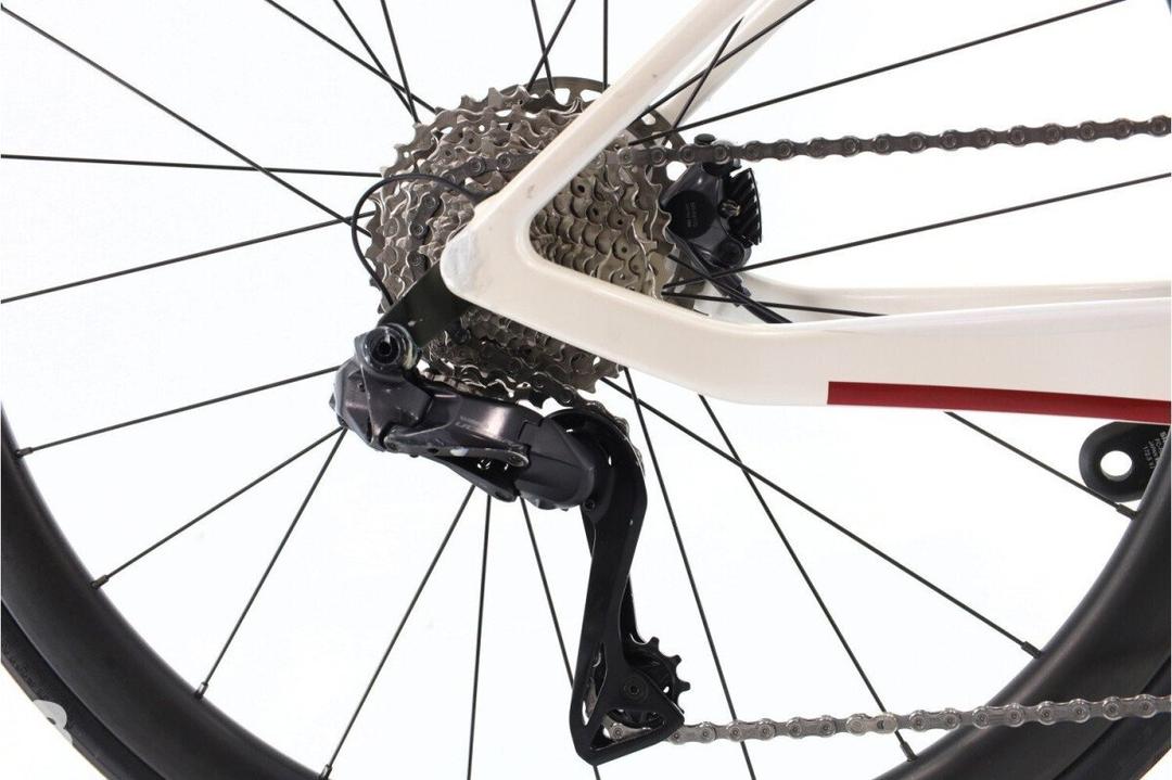 BH Ultralight 8.5 Carbon DI2 12V 2024