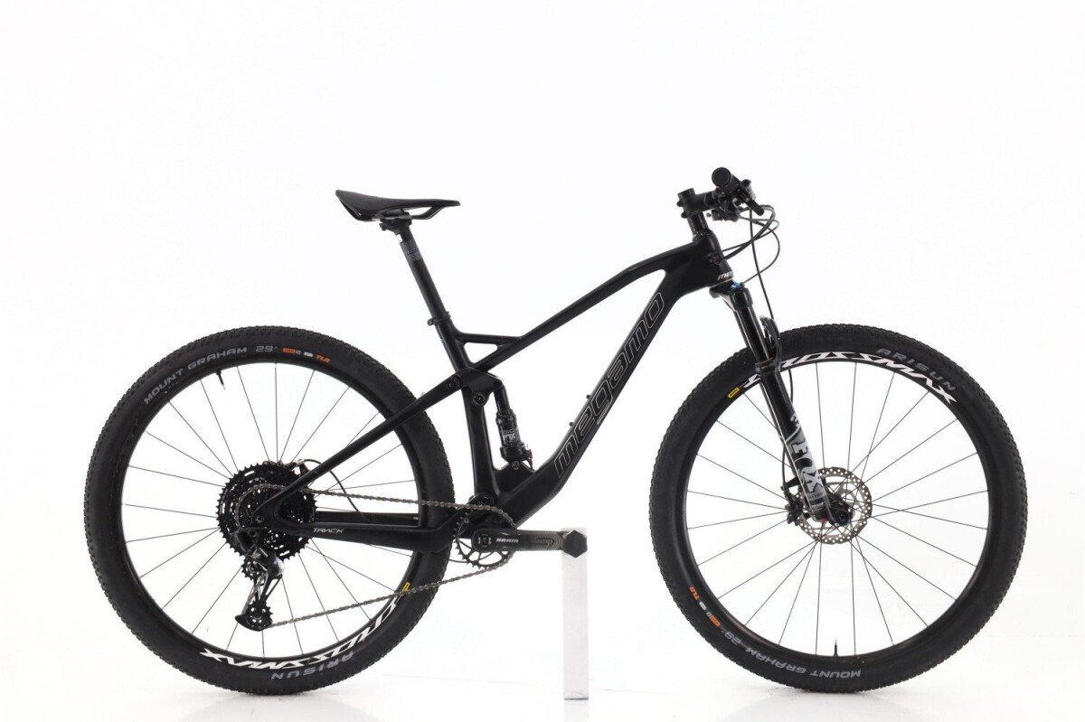 Megamo Track Carbon 2021