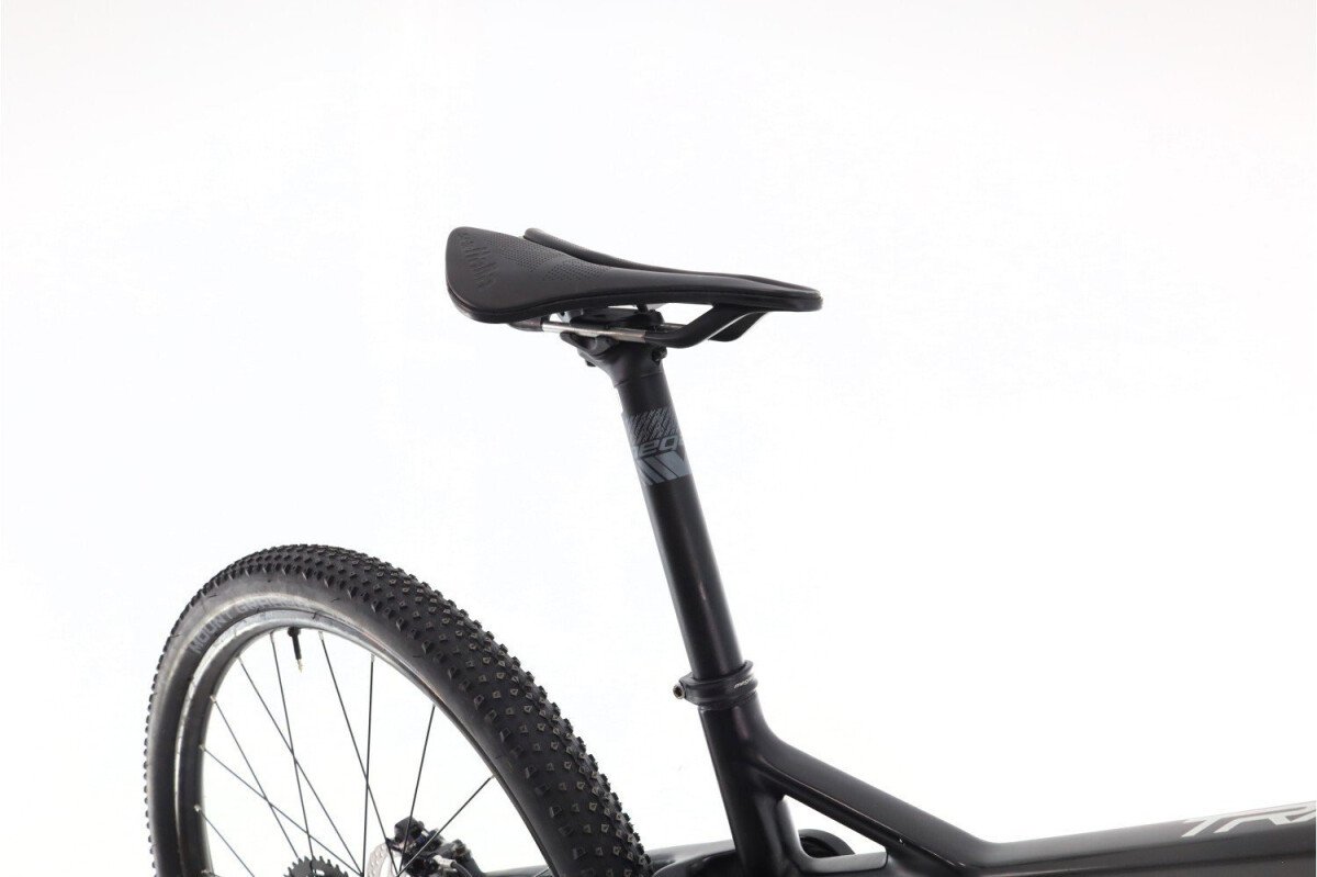Megamo Track Carbon 2021