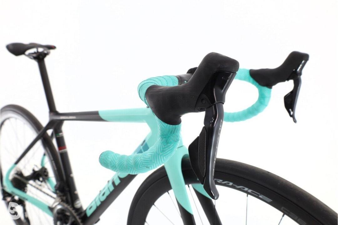 Bianchi Specialissima Arkea Team Carbon Di2 12V 2024
