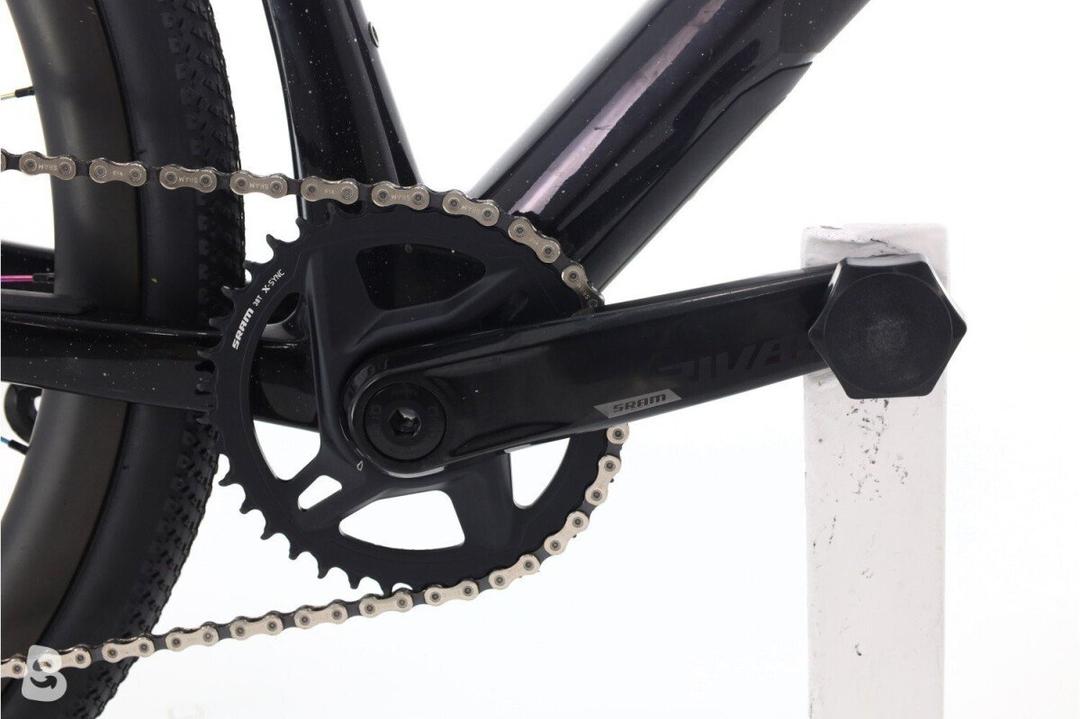 BMC Unrestricted 01 Four AXS 12V 2024